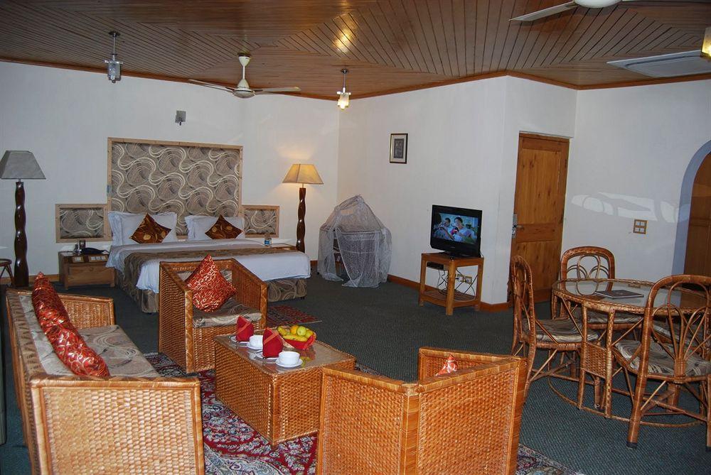 Hotel Heevan Resort Srīnagar 외부 사진