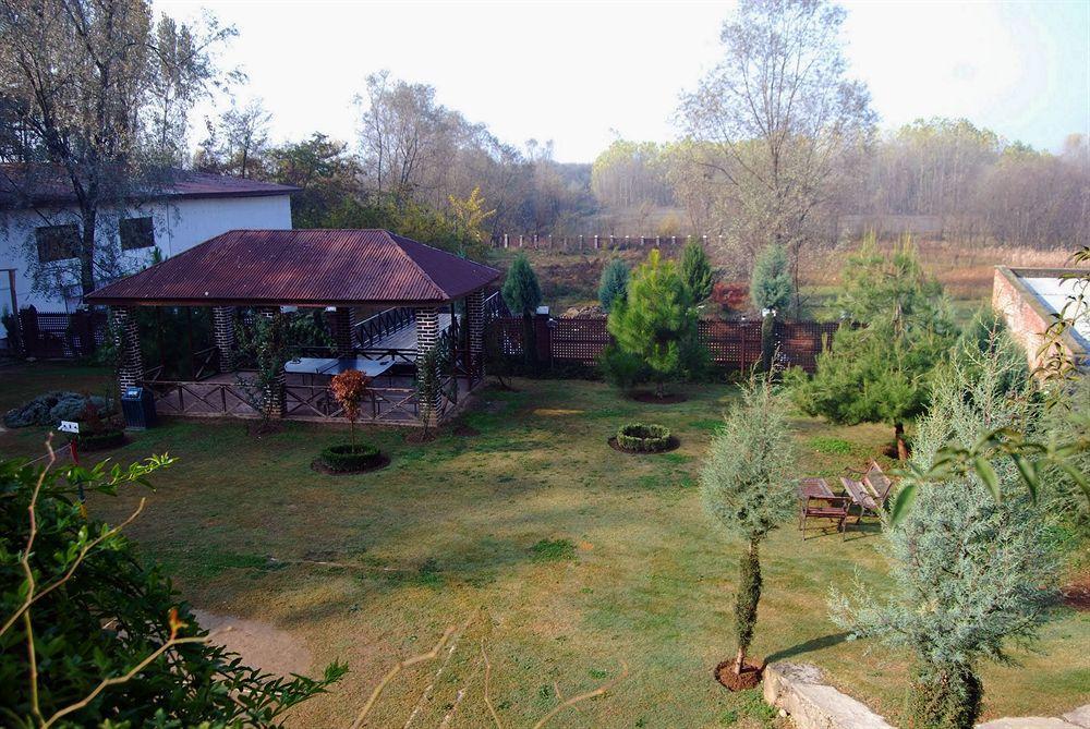 Hotel Heevan Resort Srīnagar 외부 사진